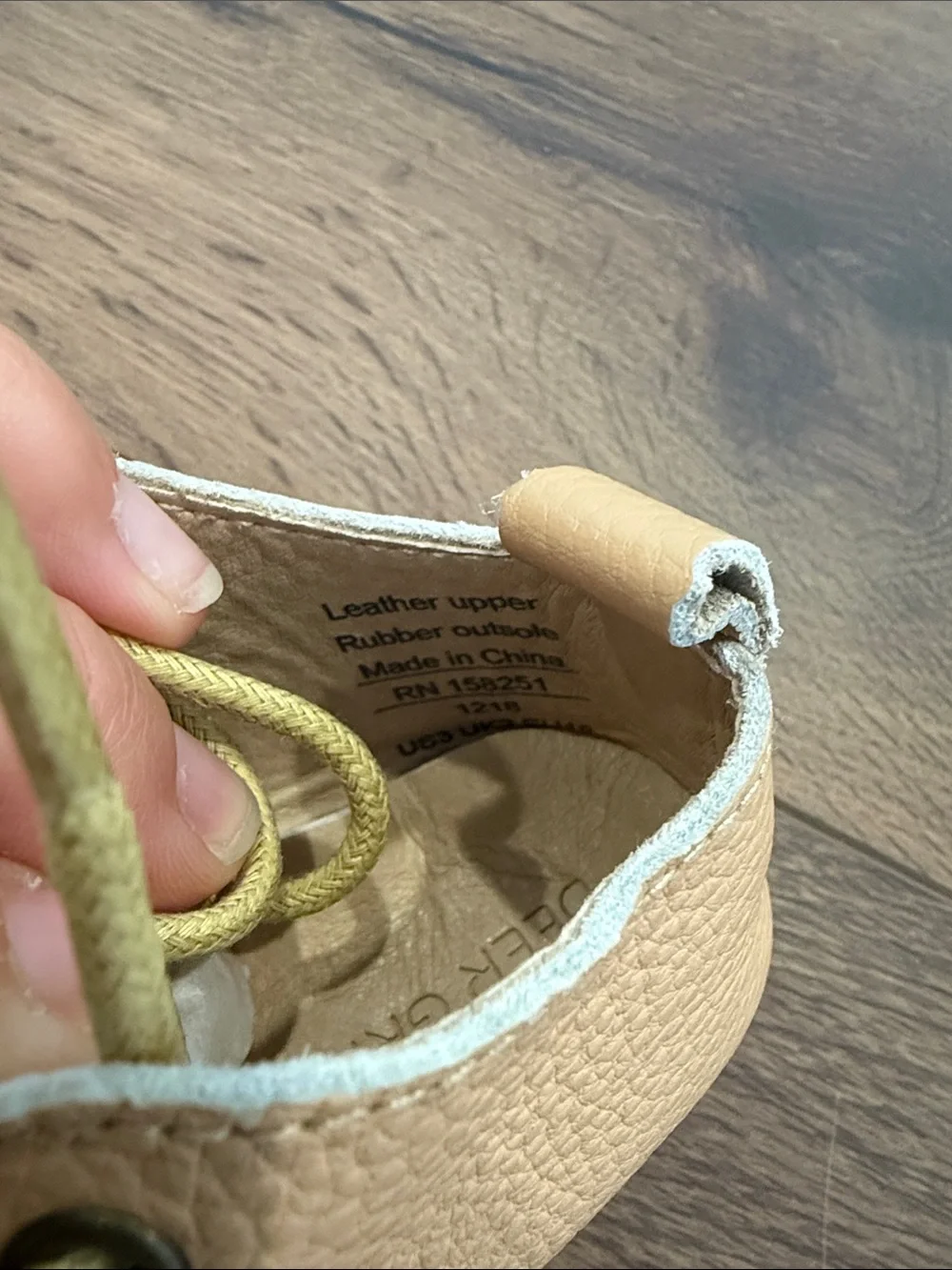 Classic Toddler Lace-Up Leather Shoes in Tan